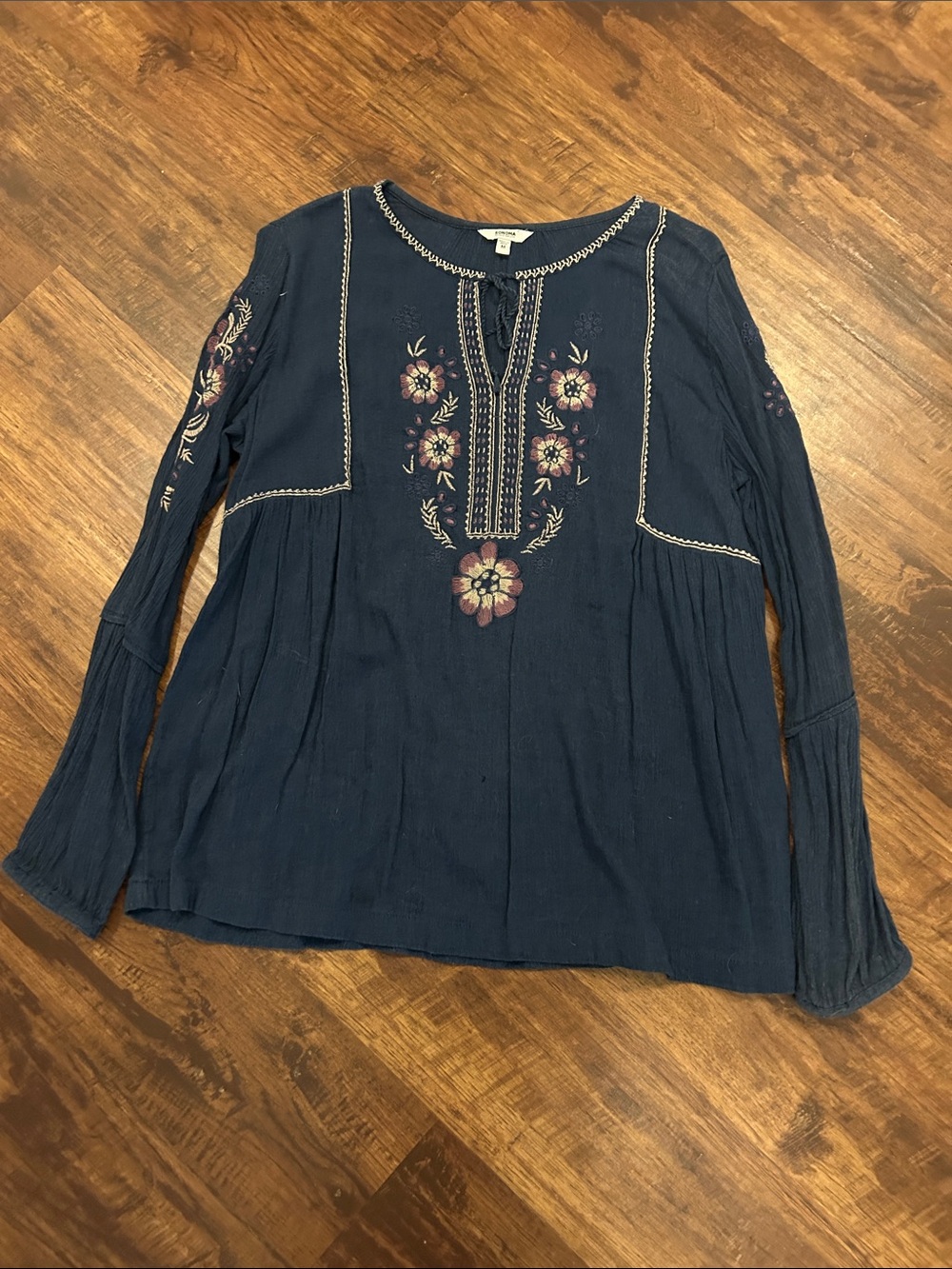 Sonoma Navy Embroidered Long-Sleeve Tunic with Floral Accents Women’s Sz M